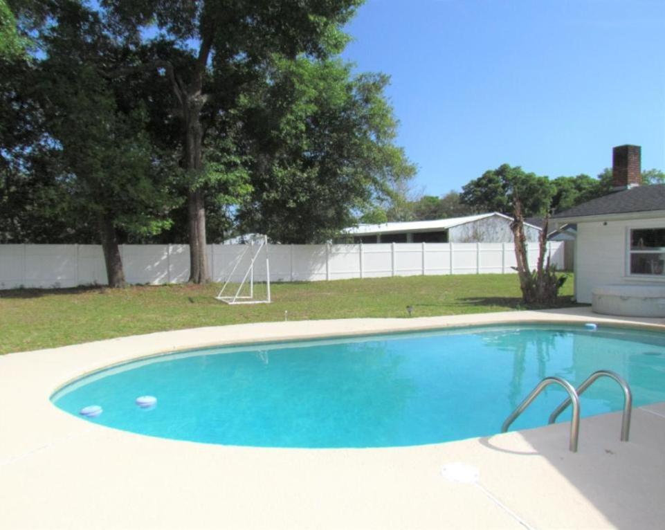 Spacious Pool Home In North Fl Keystone Heights Exteriör bild